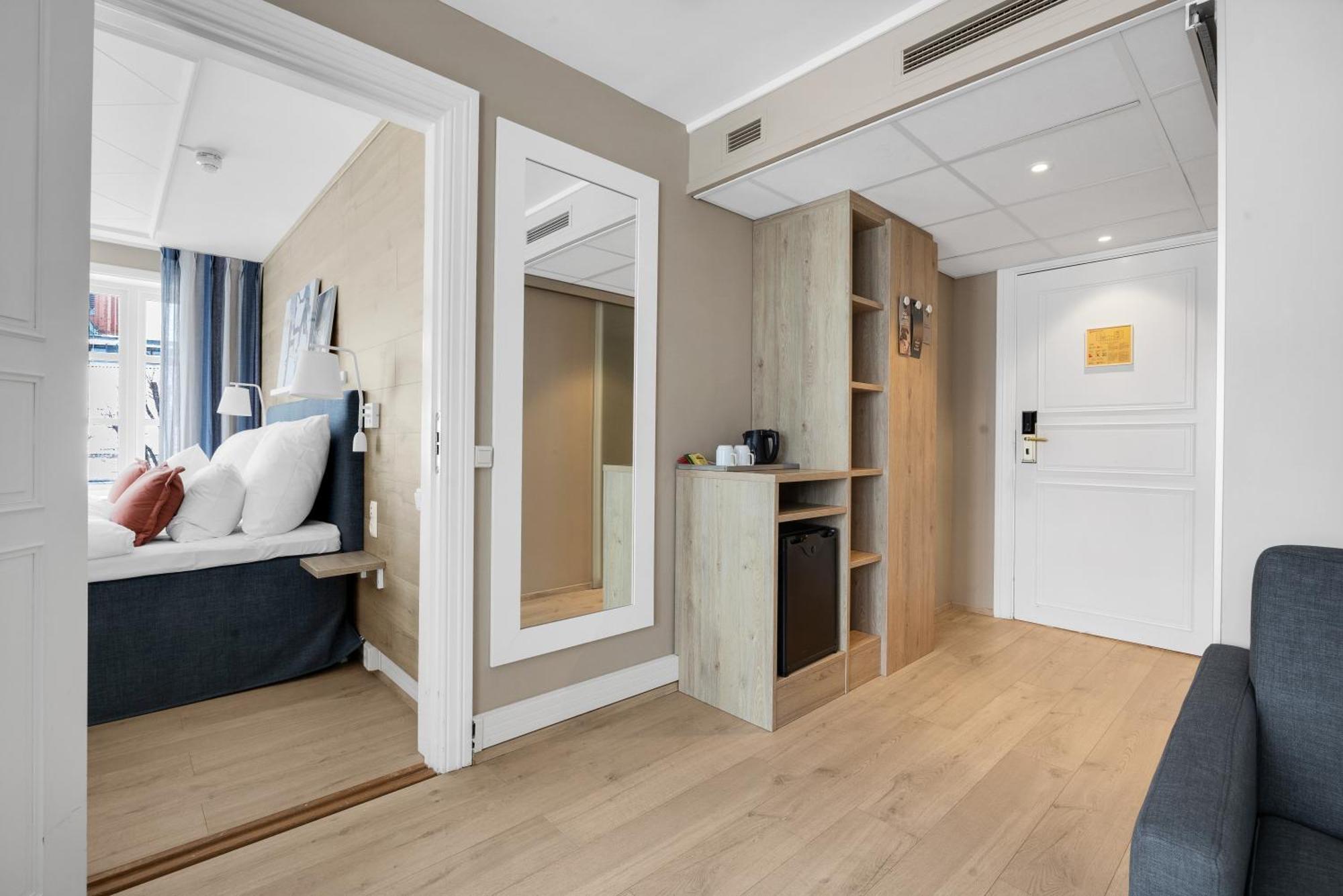 Clarion Hotel Tyholmen Arendal Bagian luar foto