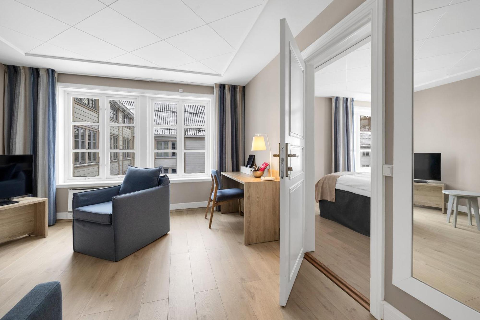 Clarion Hotel Tyholmen Arendal Bagian luar foto