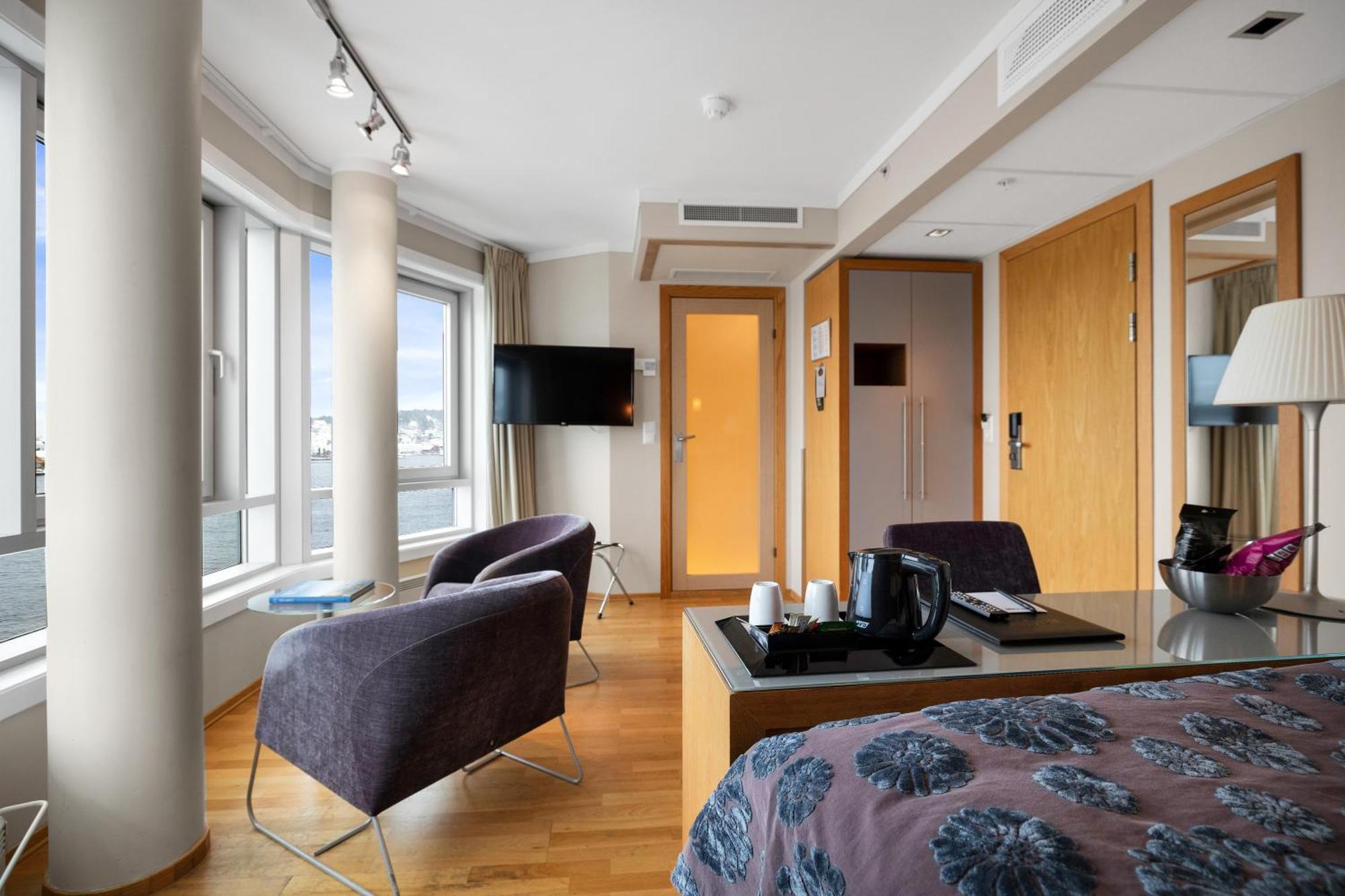 Clarion Hotel Tyholmen Arendal Bagian luar foto